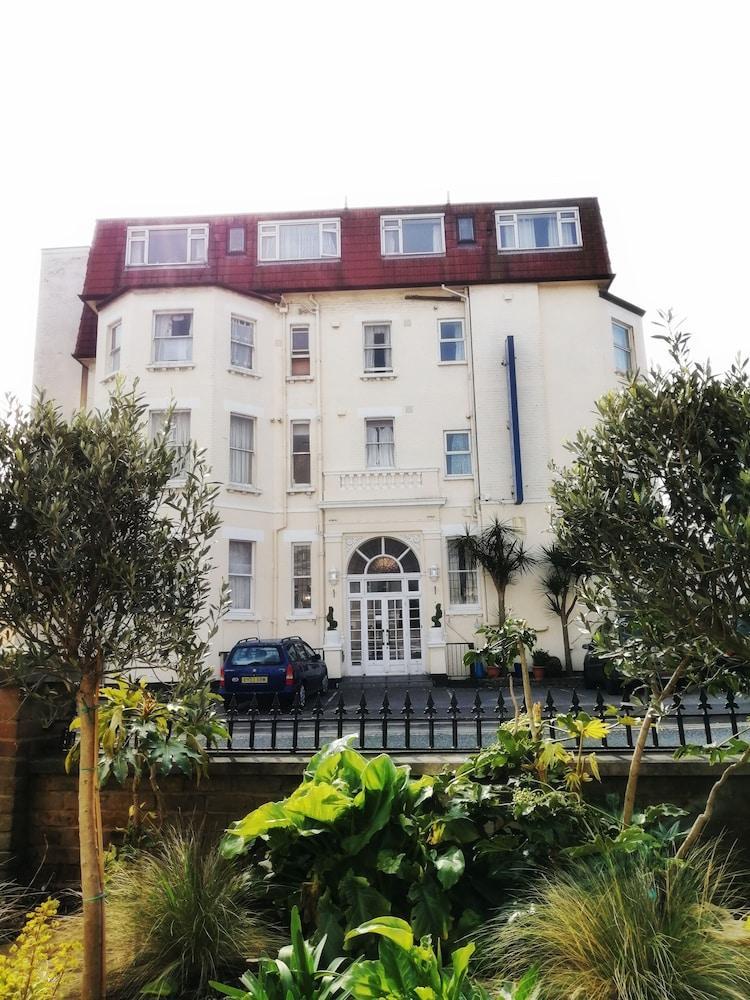 Bourne Hall Hotel Bournemouth Exterior foto
